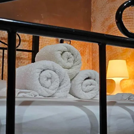 George's 3* Chania (Crete)